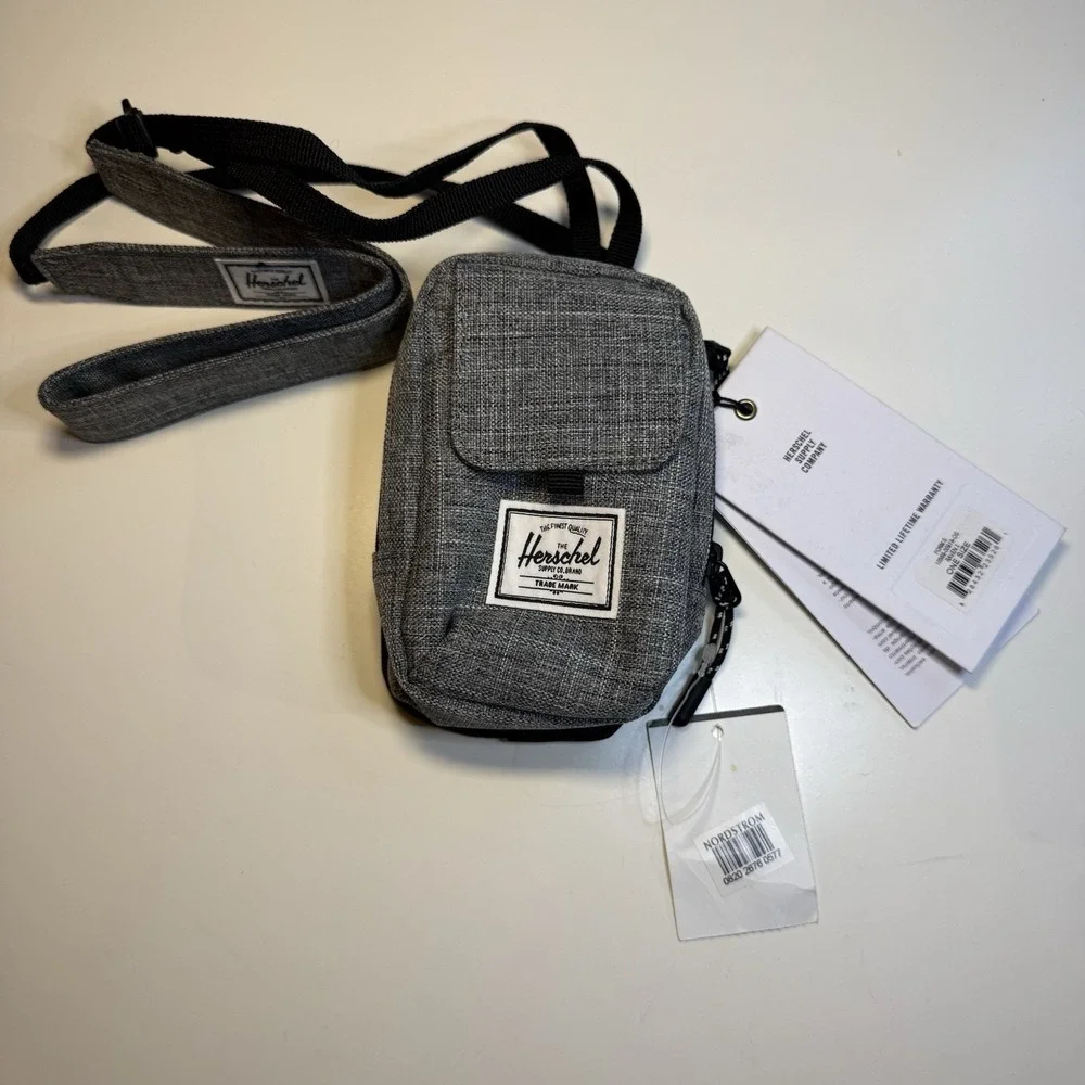 Herschel Raven Crossbody Bag NWT‎ Gray Mini Shoulder Pouch Travel
